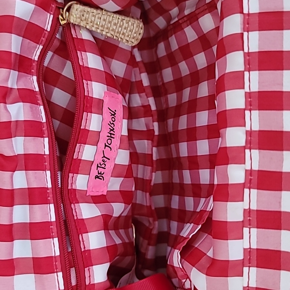 Betsey Johnson handbag - Picture 6 of 7